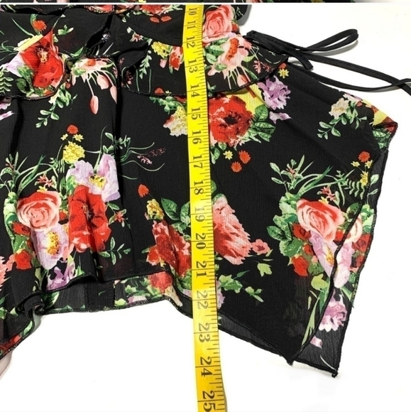 BUFFALO David Bitton Black Floral Top - Picture 8 of 9